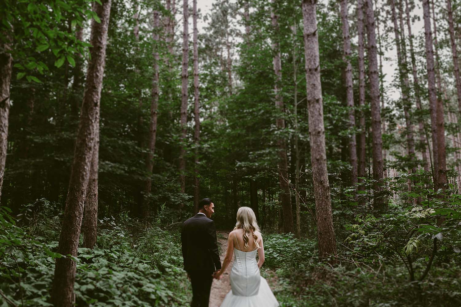 CopperRed_Photography_forest-bridal-portraits.jpg