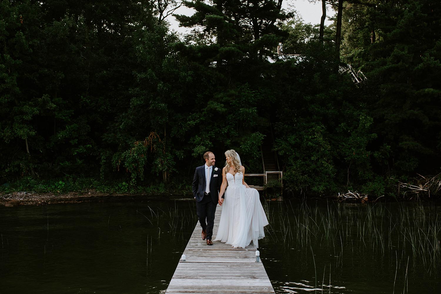 cottage-wedding-photos-copperred-photography.jpg