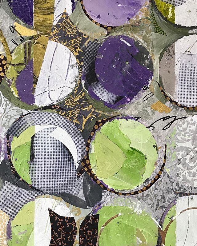 Originally this was a painting. Now it&rsquo;s a mixed media piece. I&rsquo;ve added decoupage scraps of handmade paper. It may be finished or there may be more.
.
.
.
.
#ilovepaper #mixedmedia #circles #patterndesign #grid #studiotime #canadianartis