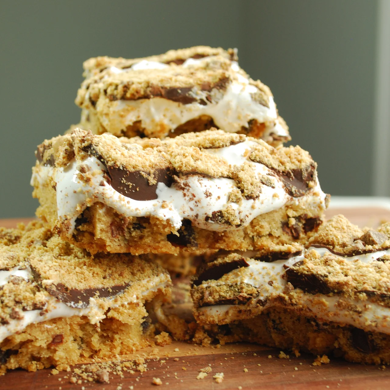 Peanut Butter Smores Bars