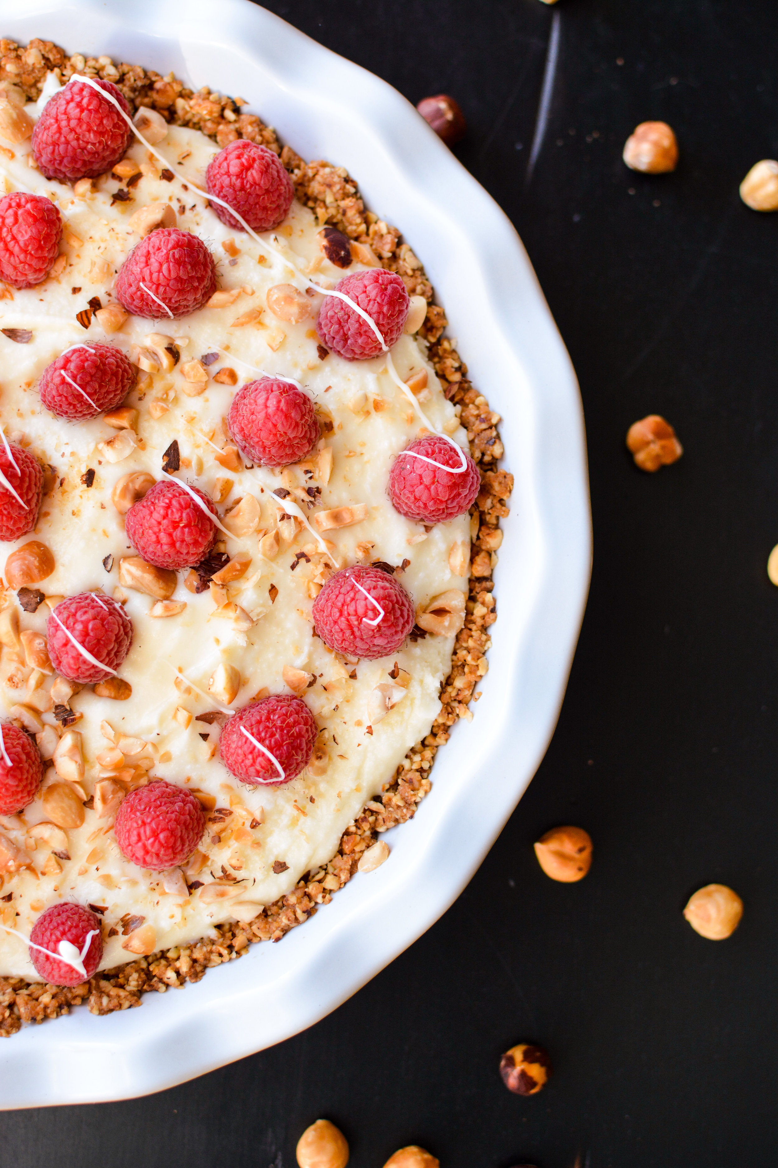 White Chocolate Cream Pie with Hazelnut Crust