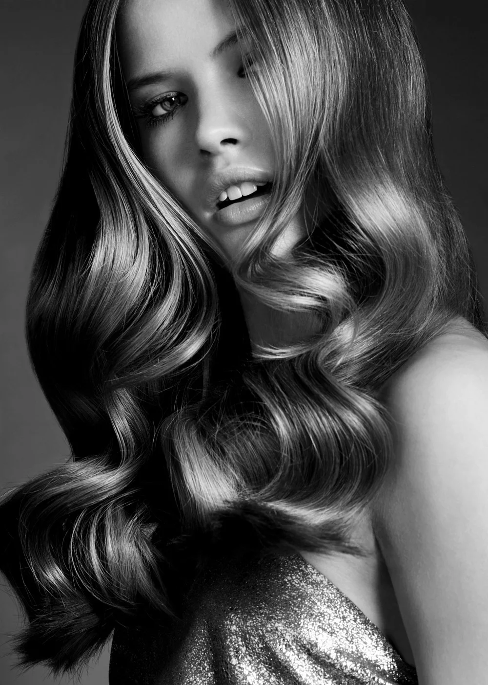 ELLE (D)