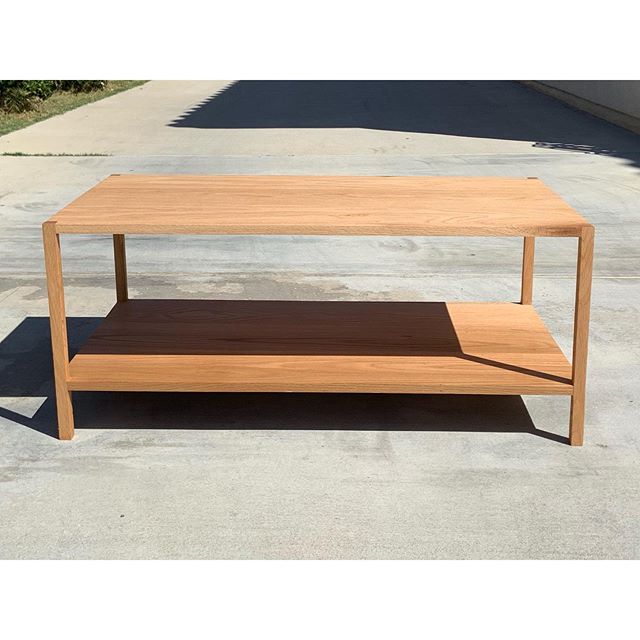 My first piece of indoor furniture. A red oak coffee table showcasing its unique grain structure at each corner. A gift for Ronin &amp; Jessica.