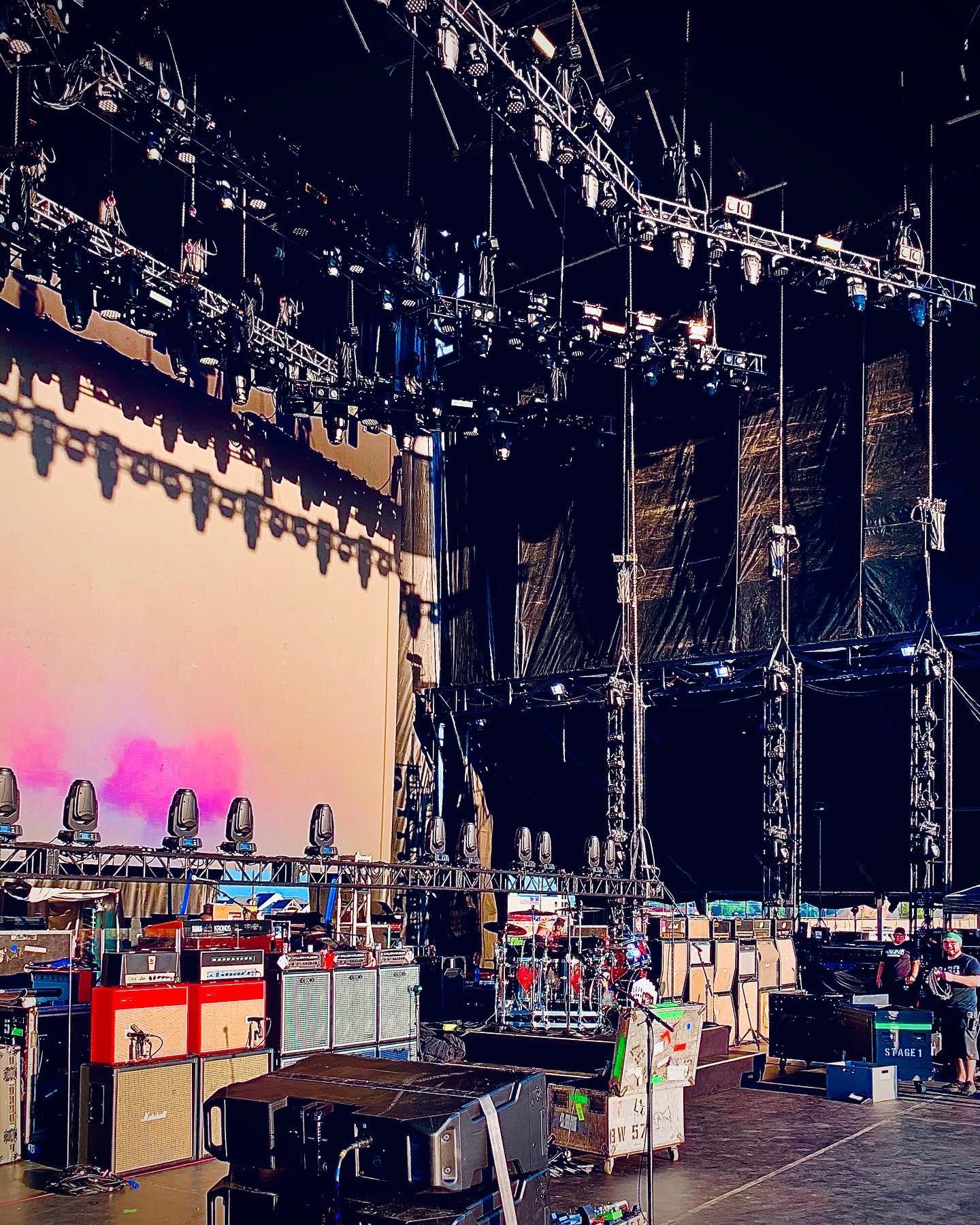 I love stage shots, this one was from the Twin Cities Summer Jam in Shakopee, Minnesota.  2019 I believe! 

#aerosmith #aerosmithforever #musicianlife #tourlife #bts #bluearmy