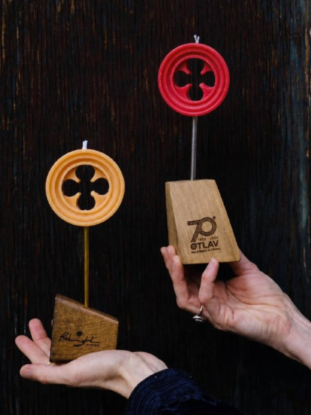 Otlav - Logo su legno