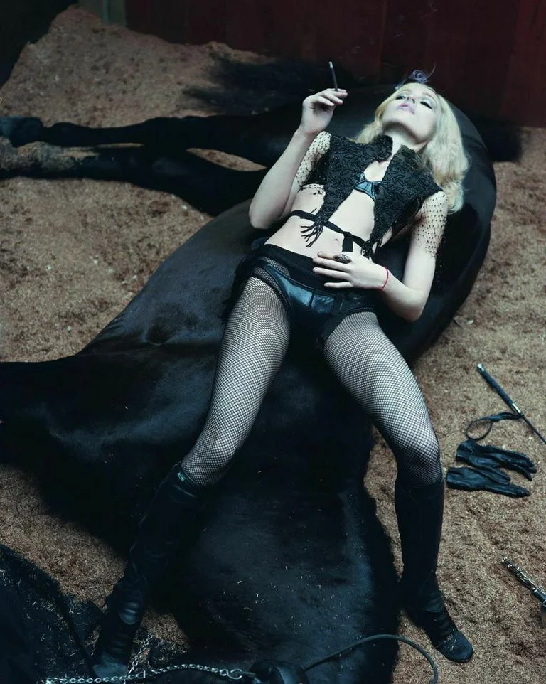 MADONNAHORSE_18.jpg
