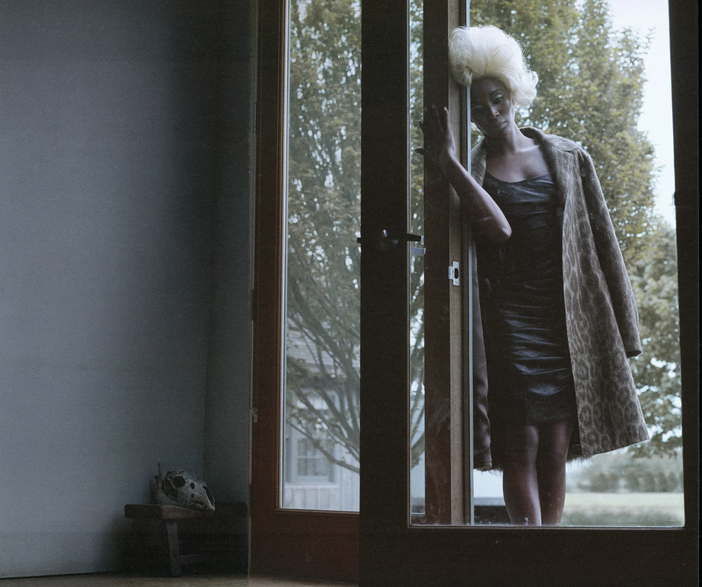 NAOMI_BLONDE_002.jpg