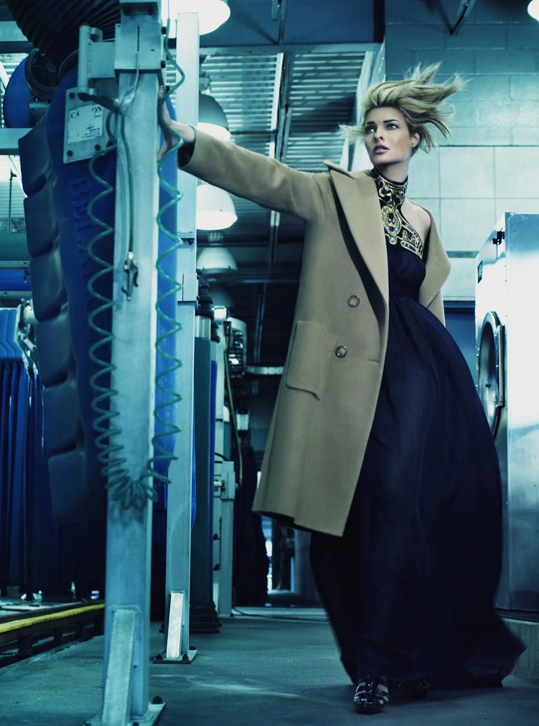 VOGUE_INDUSTRIAL_010.jpg
