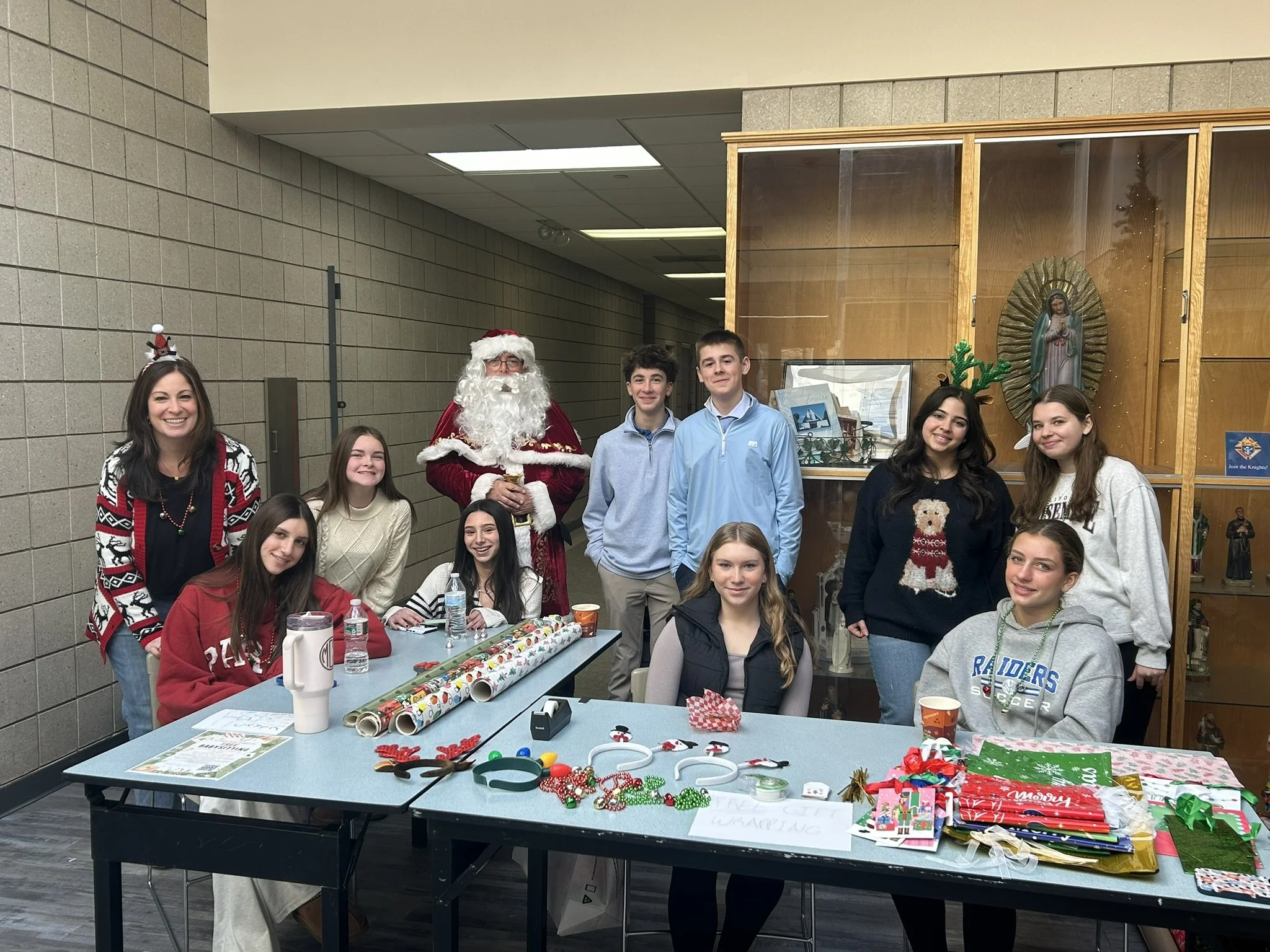 Teens and Santa.JPEG