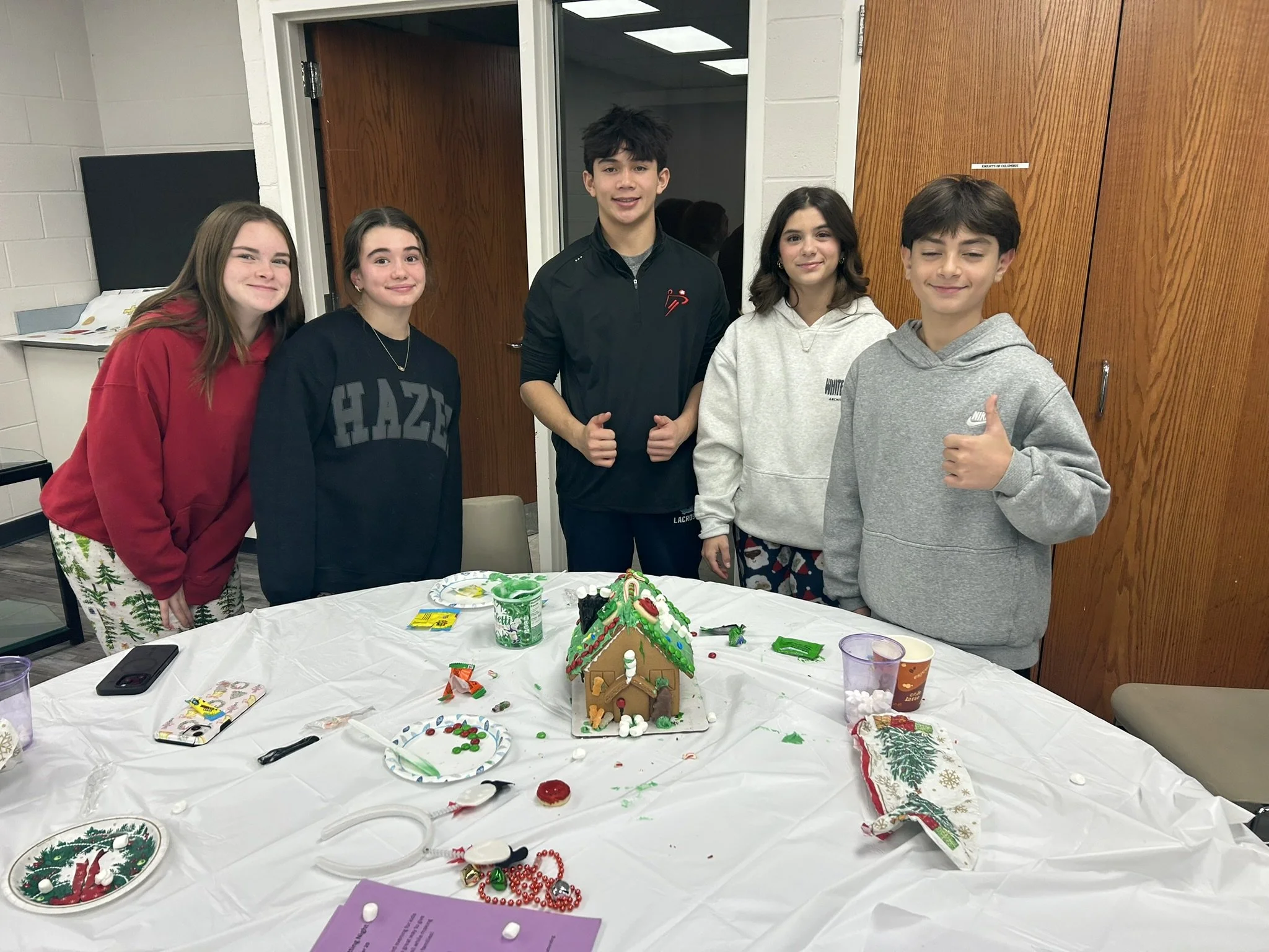 Gingerbread House 1a.JPEG