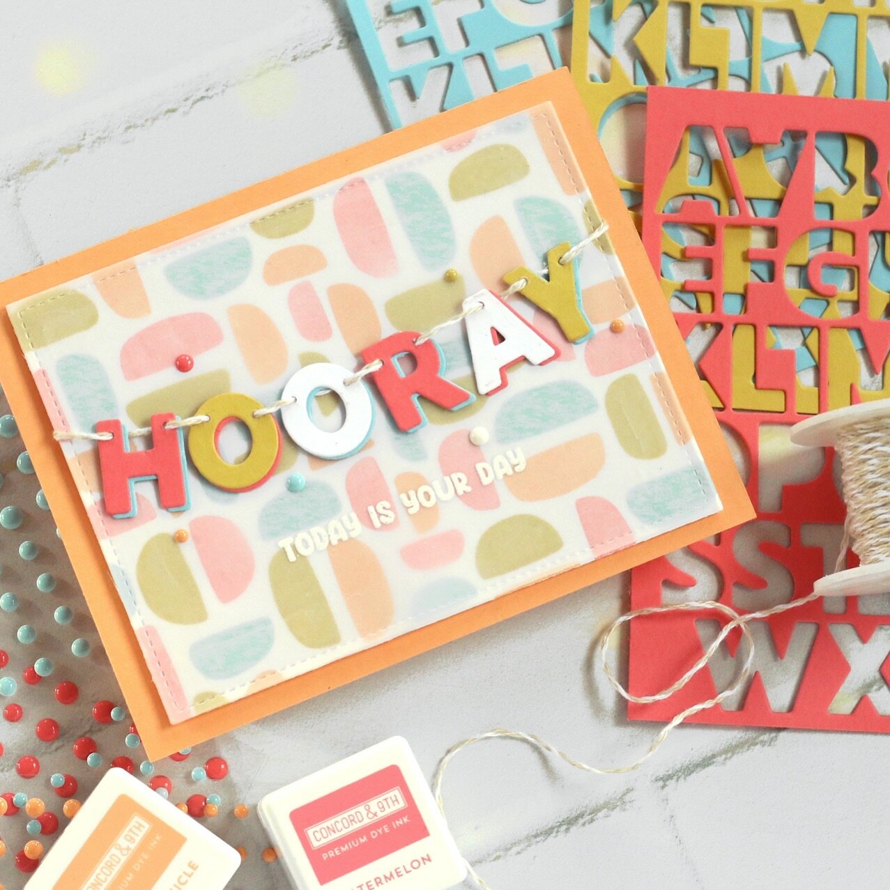 Hooray! Today @czdesign and I played a game of Knock it Off&mdash;watch the video showing this card come together now!
.
I was so inspired by one of Cathy&rsquo;s cards to create this fun design using products from @concordand9th , and yes, I actuall