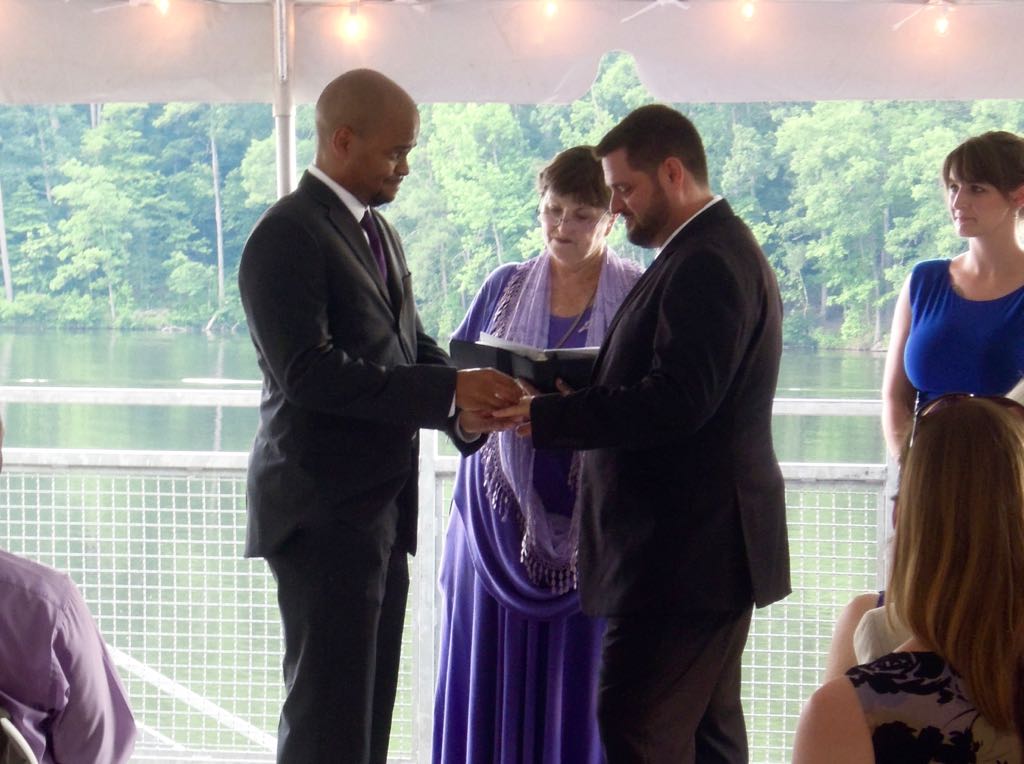  They read their vows to each other from Kayelily's book then exchanged rings. 