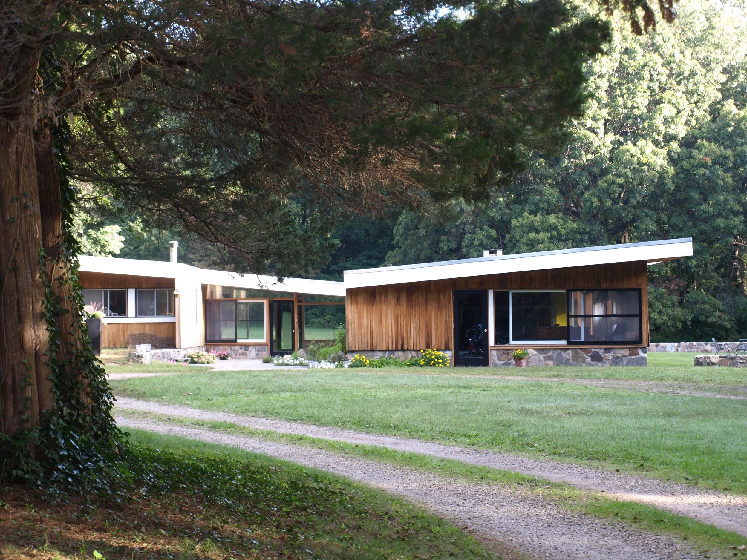 Breuer House in Lloyd Harbor, New York 2006