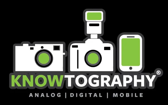 knowtography_dark_green.jpg