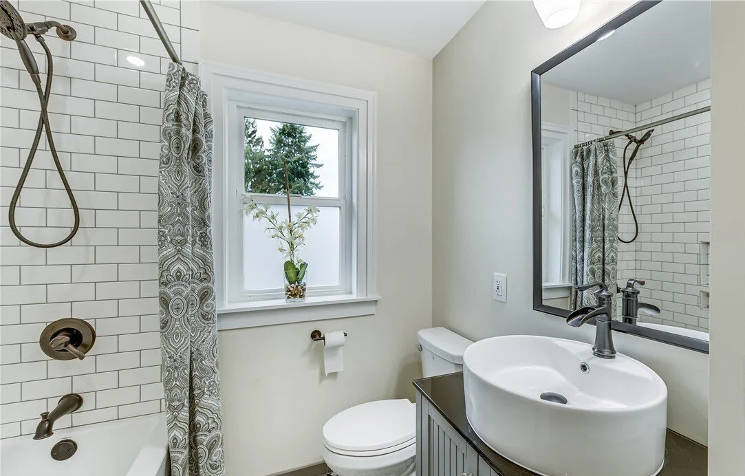 Queen Anne 4th and DADU 17.JPG