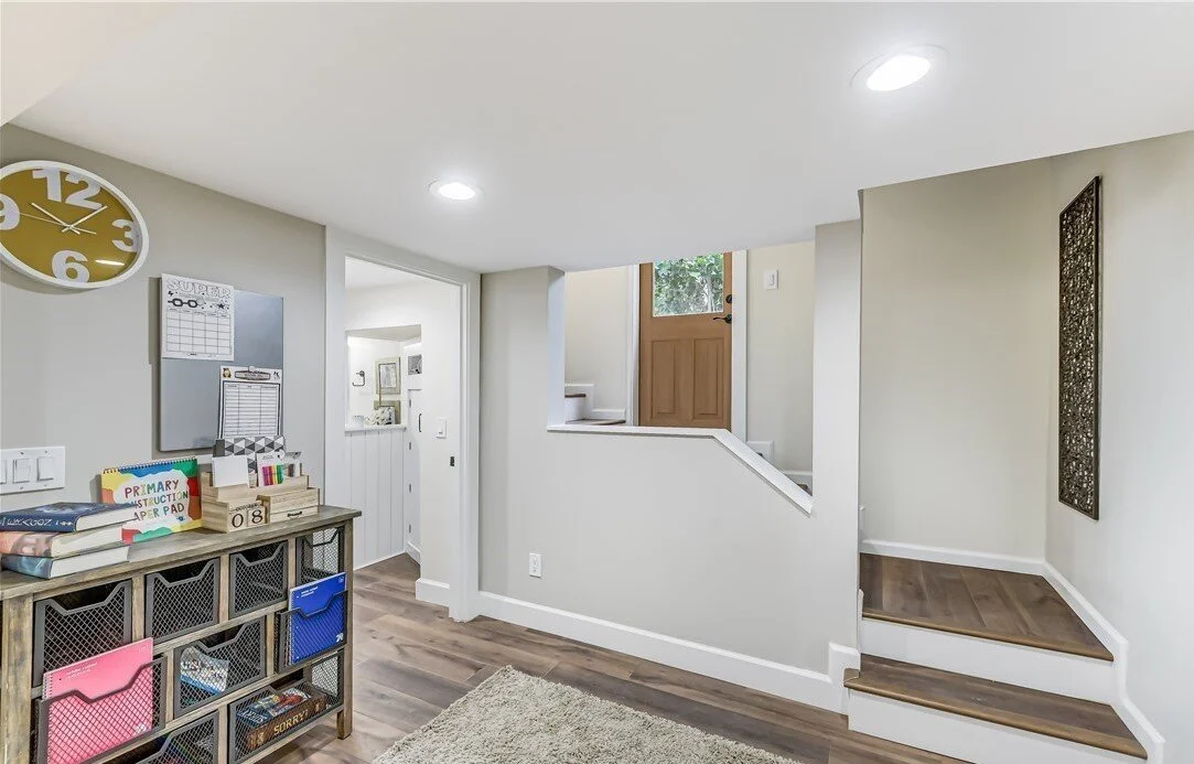 Queen Anne 4th and DADU 20.JPG