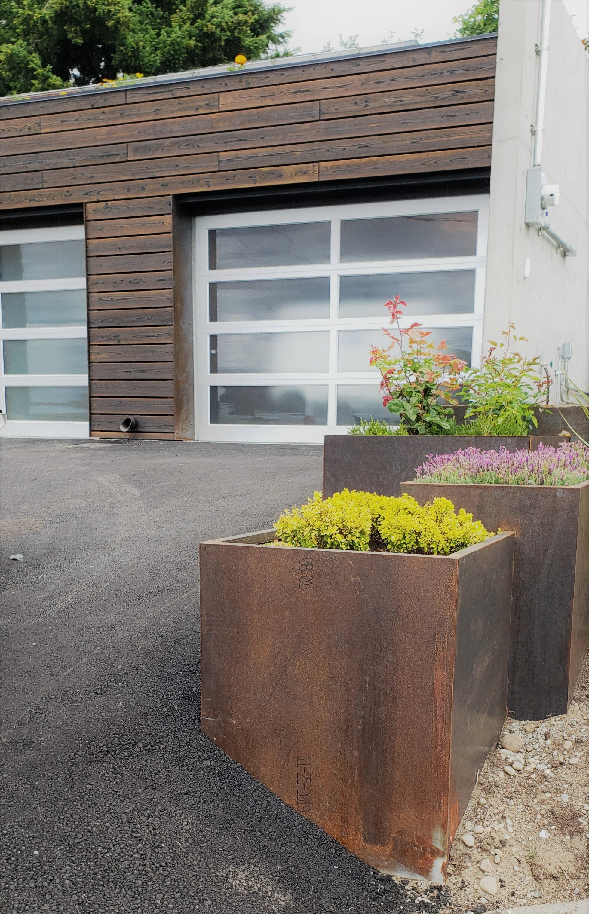 Steel Planters
