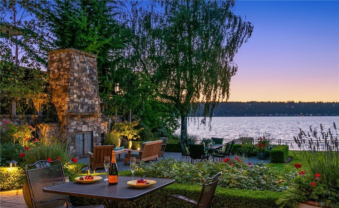 sammamish lake house (13).jpg