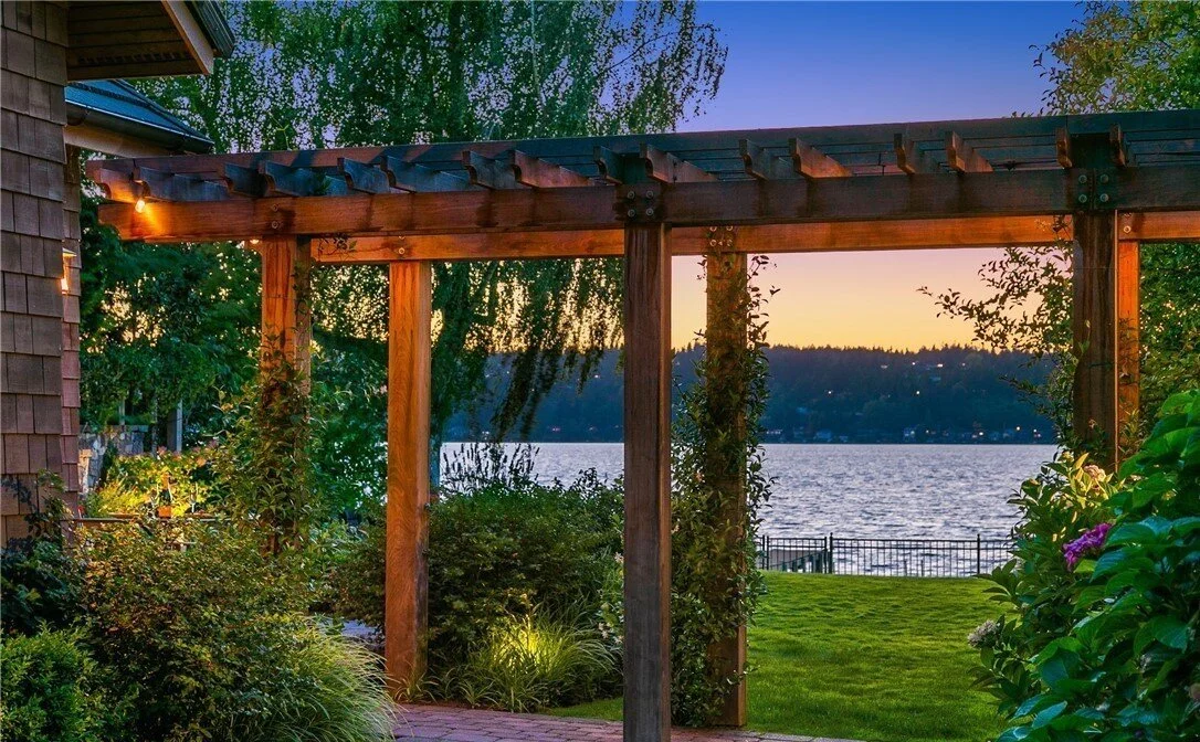 sammamish lake house (14).jpg