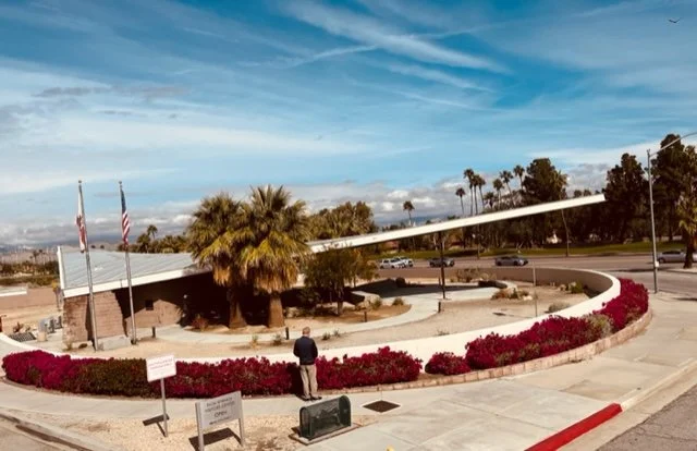 Parabolic roof plane with insane cantilever