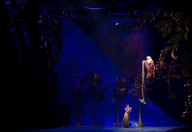Stephanie Gibson and Jillian Gottlieb (Os Galindo).