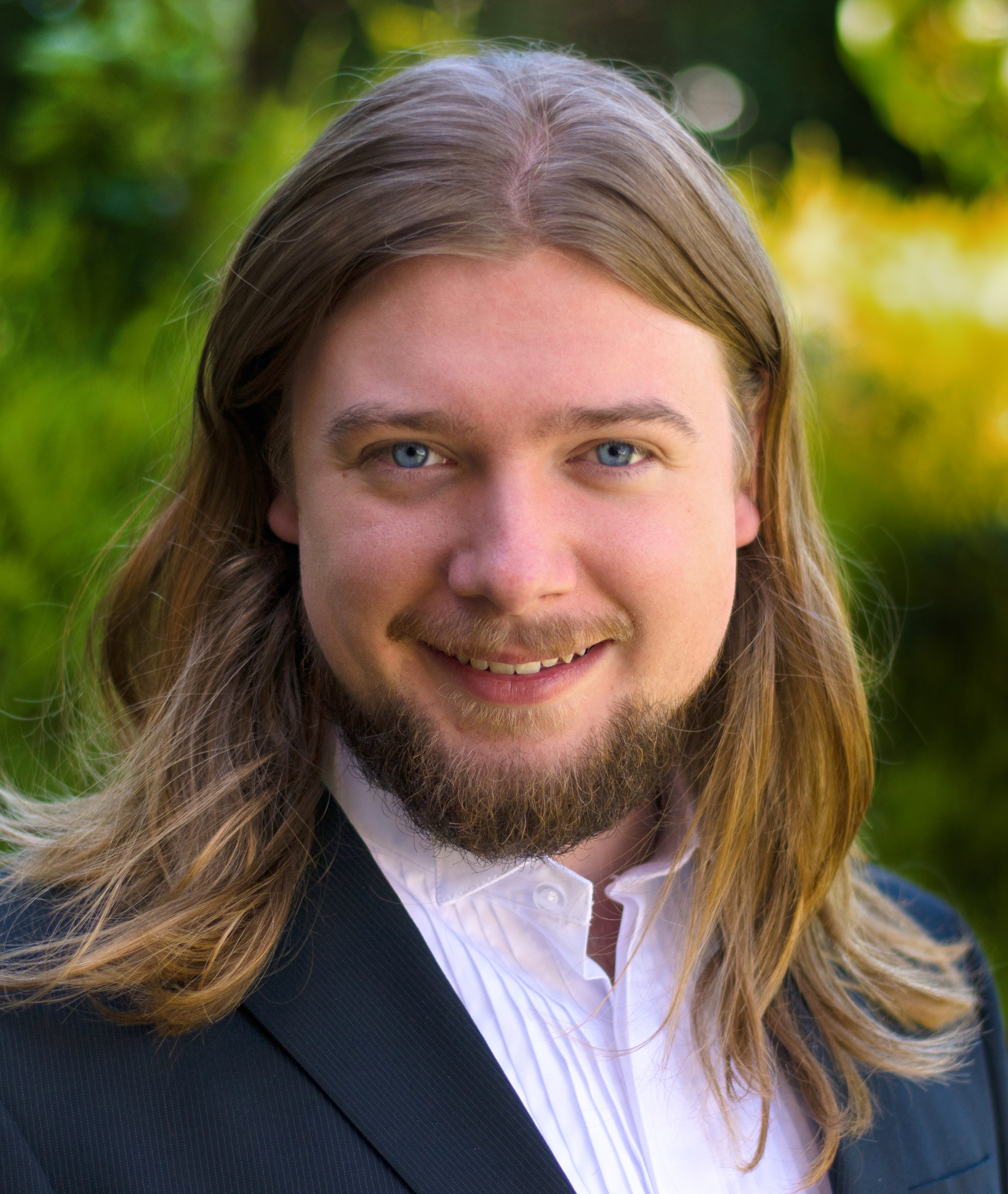 Hamish_Gould_Headshot copy.jpg