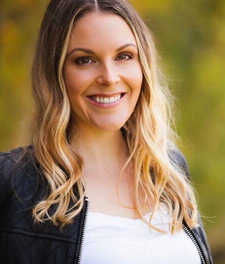 Emily Holland 1.jpg