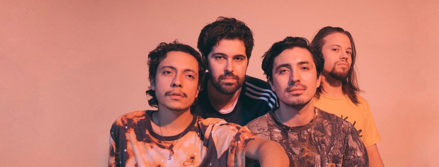 Divino Niño announce new LP 'Foam'