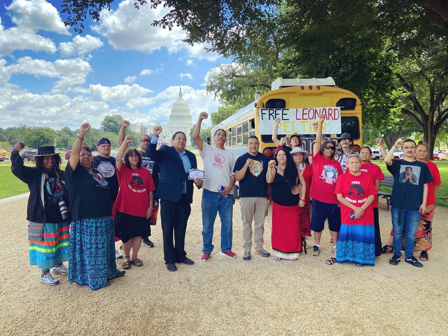 Great to hear @chaseironeyes, @jean.roach, Oglala Sioux tribal president @kevinck04 and @badgma5817 voicing their support for Leonard&rsquo;s freedom at the Peltier Freedom Rally today! 

Tune in at 7pm EST for a live webcast of &ldquo;Cut to the Cha