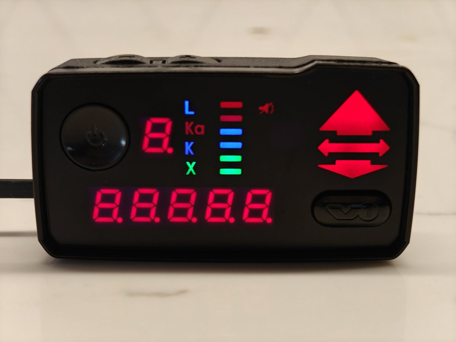 PREMIUM Valentine One TECH DISPLAY — Full Color Defense, image size:1500x1125