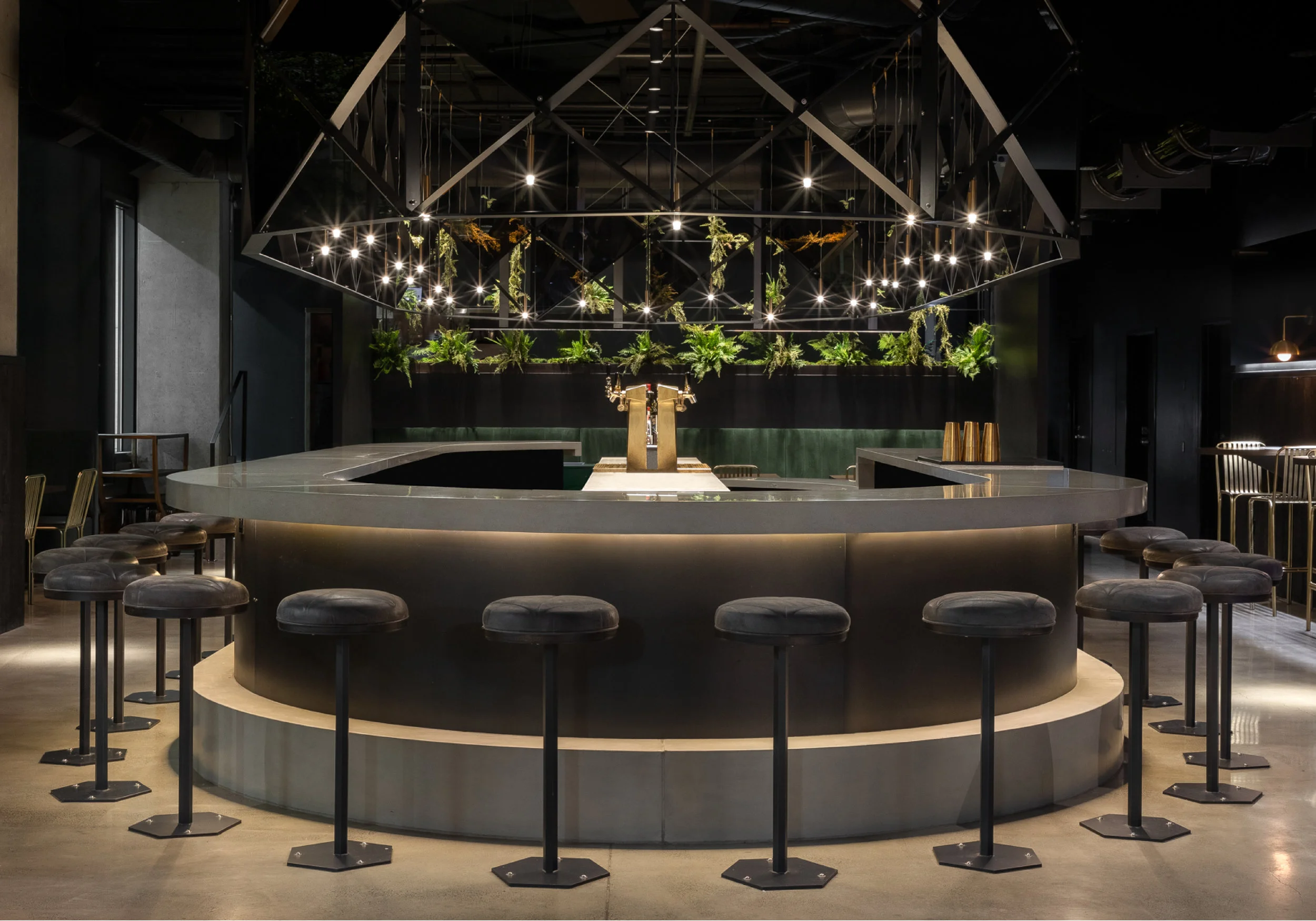 Avid Cider Pearl District Guggenheim Architecture-01.jpg