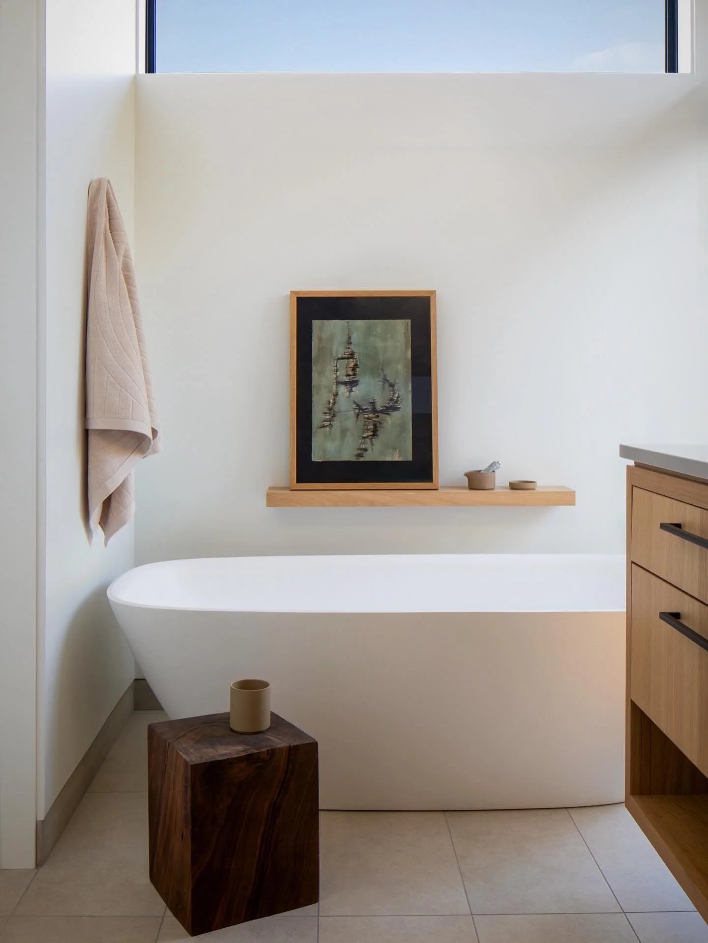 Bathing spaces at #sprindriftmanzanita 

Architecture + Interiors @theguggenheims
Photography @themorrisonsphoto
Photo Styling @shopwilma @kariehigginsstudio