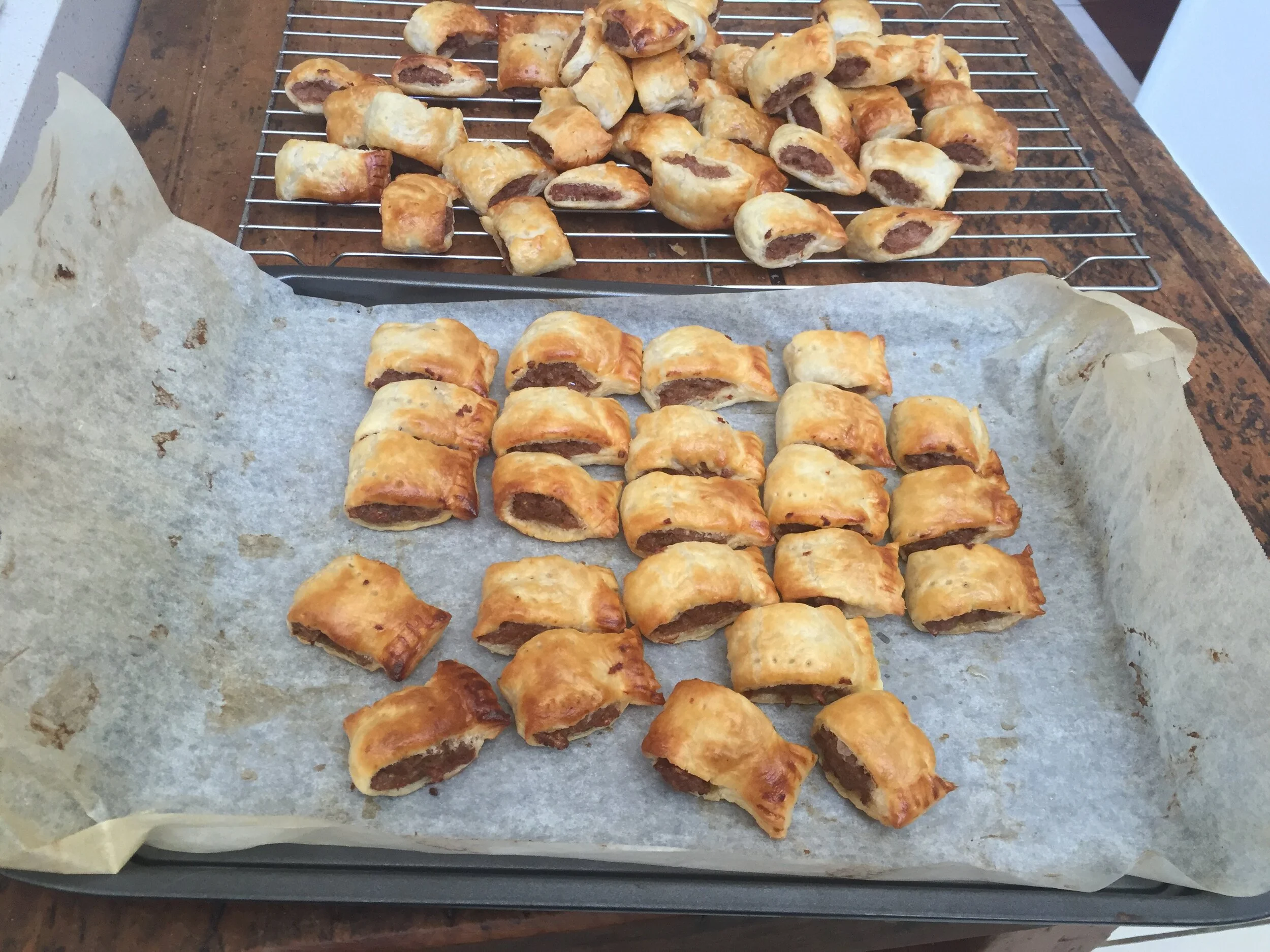 GRANNY VERA’S LEGENDARY SAUSAGE ROLLS – by Sandra 20th July 2021.