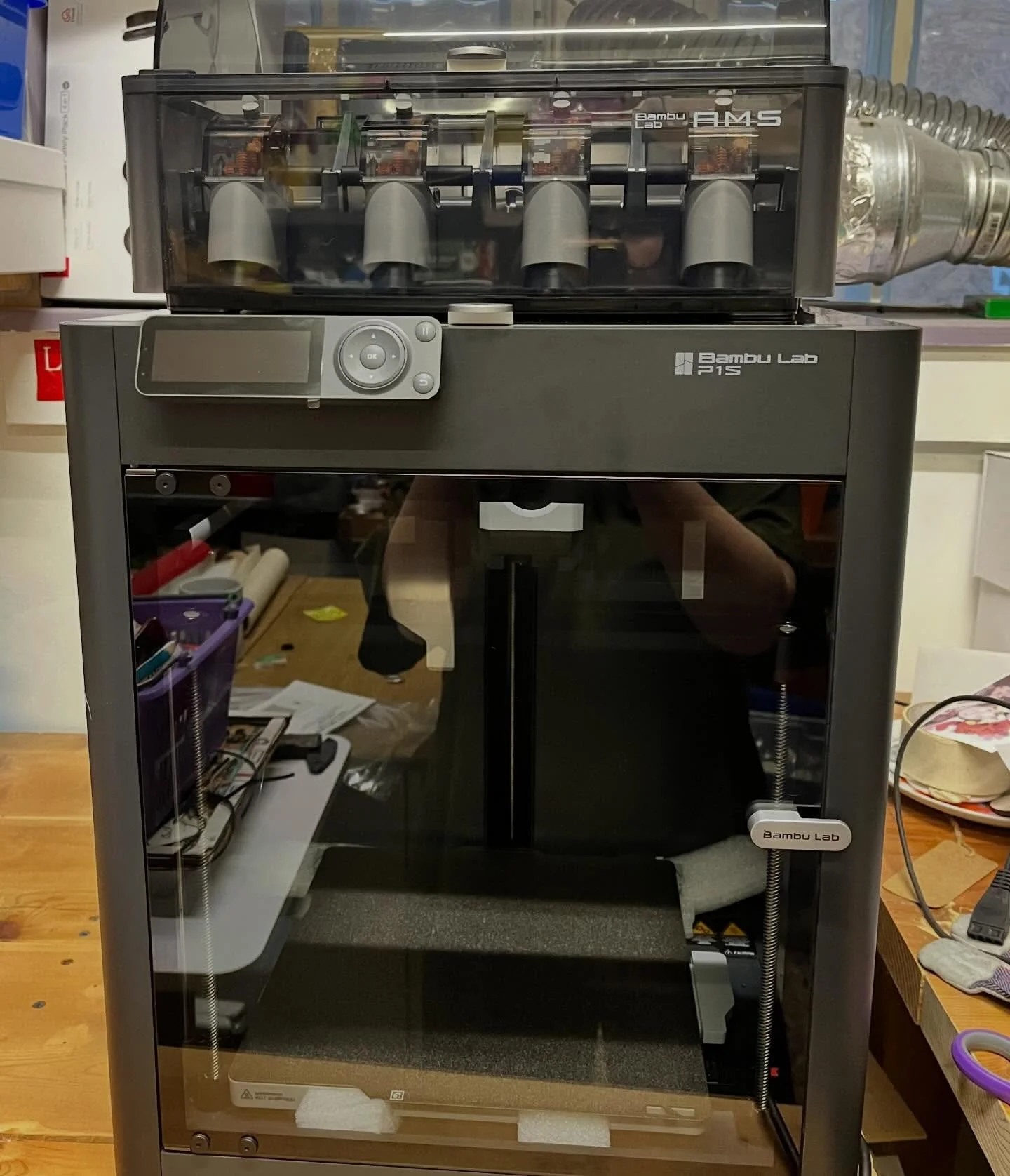 Leveling up from the laser cutter into the 3rd dimension. Perhaps, the 4th dimension is next? 👨&zwj;🚀🪐🎆 I gotta learn how do use this new toy cause i have soooo many ideas.