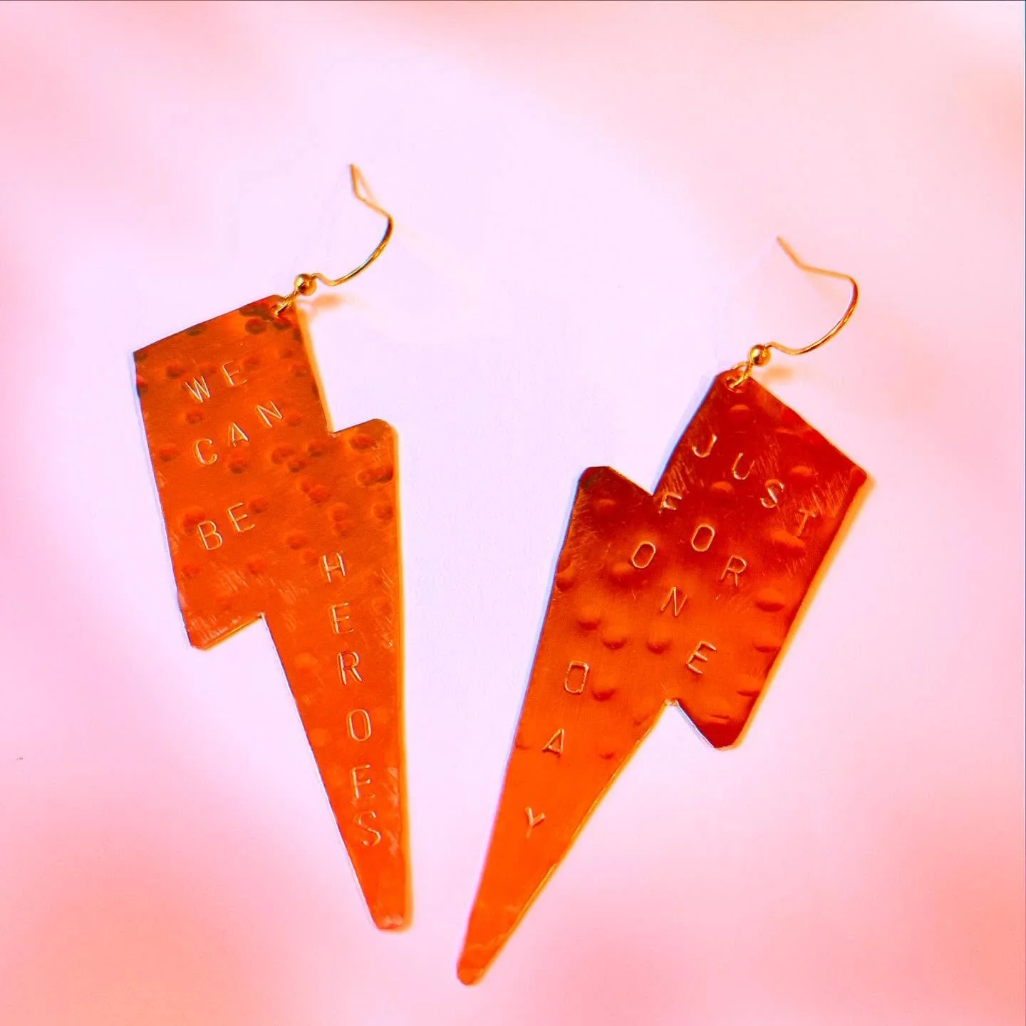 Do you know any Bowie loving Moms? I just made 5 pairs of my classic Heroes earrings.  I completely forgot about them cause they sold out a while ago. A customer emailed me cause she lost hers and so I made them yesterday! ⚡️❤️ I got this song stuck 