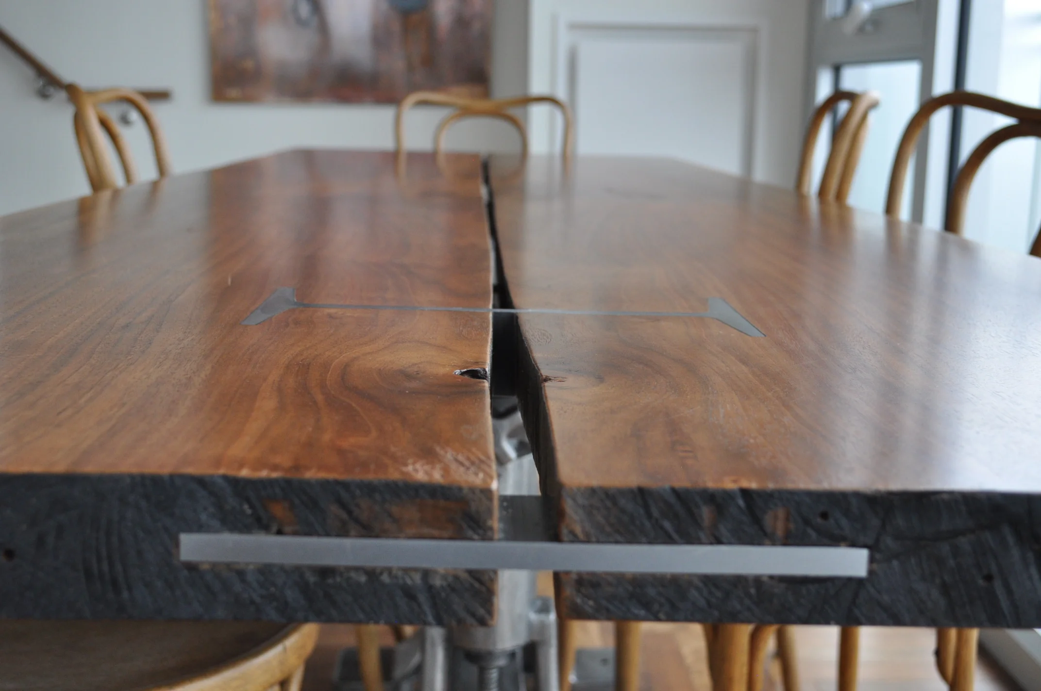 walnut table_12.JPG