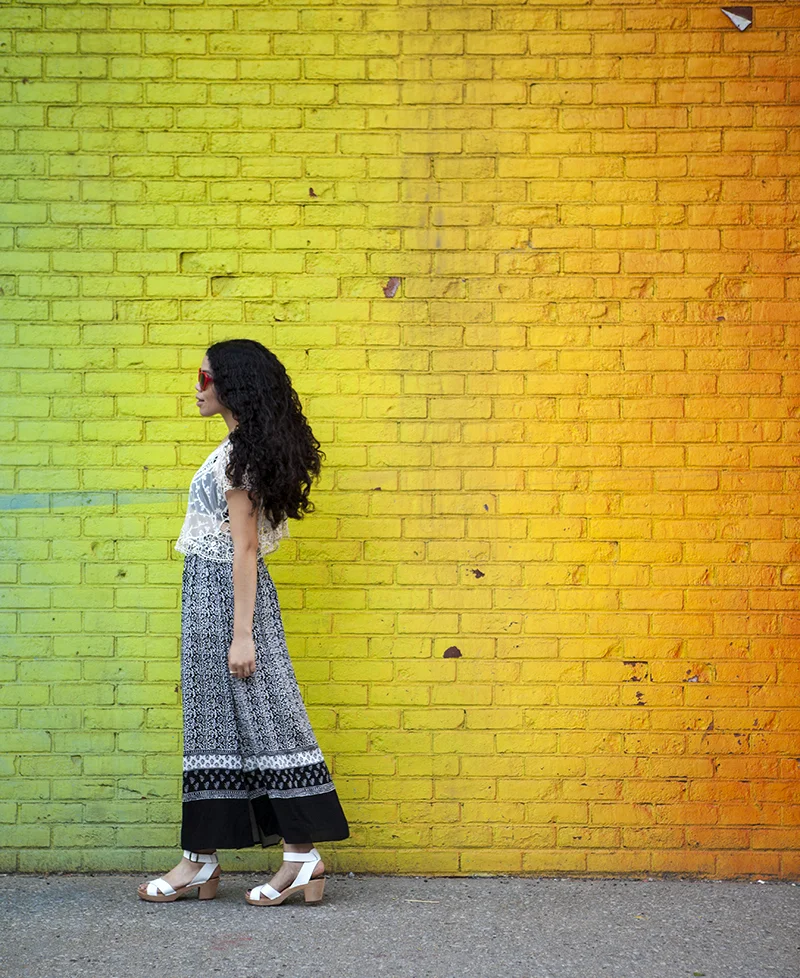 printed_skirt_white_funkis_sandals.jpg