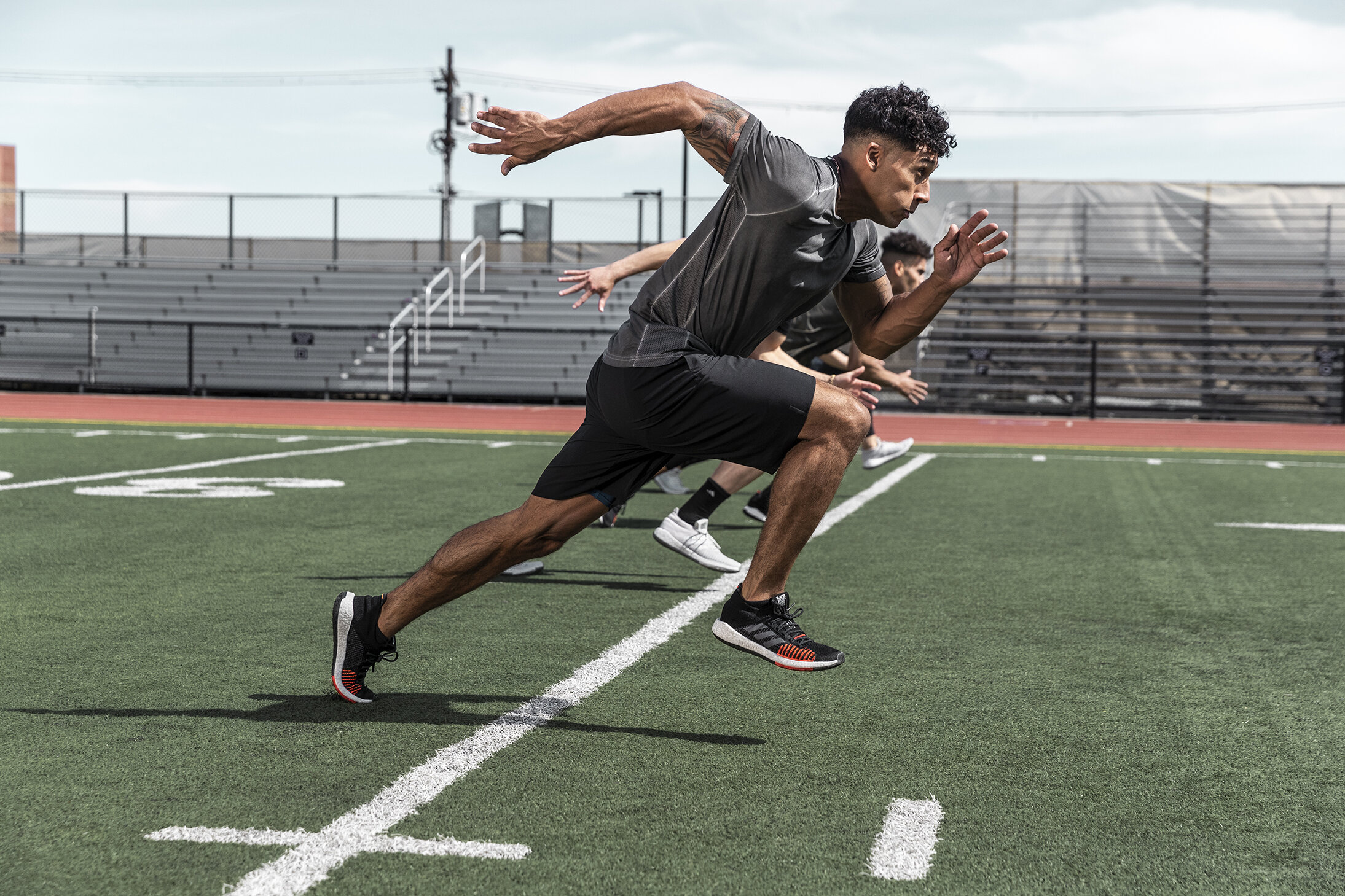 +H22183-FW19_BOOST_BLOCKBUSTER_PBHD_Athlete_SM_1372-499189.jpg