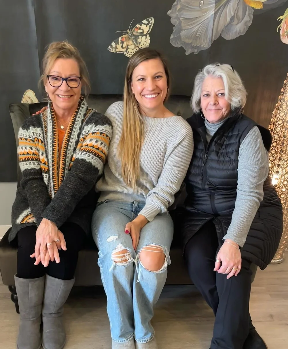 Happy Mother&rsquo;s Day to my beautiful mumma, Renee, and my very soon to be mother-in-law, Lynn! 🍀