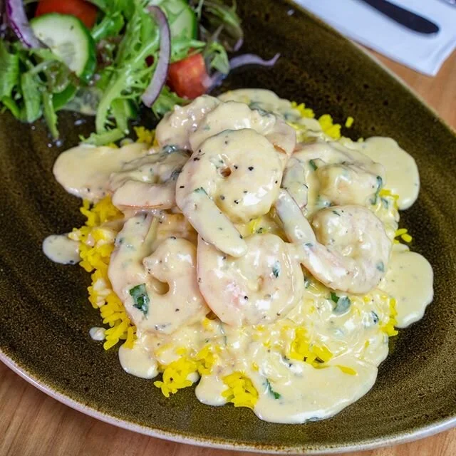 Our Garlic Prawn dish has us DROOLIN' at first sight! 👀⁣
⁣
Order now 😝 to enjoy eight tiger prawns saut&eacute;ed in creamy garlic sauce. Served with jasmine rice and garden salad for the ultimate meal. 🤤⁣
⁣
For each main you order, you'll receive a FREE Sticky Date or Chocolate pudding to finish off your meal 😋^⁣⁣⁣ ** MENTION THIS OFFER TO REDEEM **⁣⁣
⁣⁣⁣⁣
Order for delivery/pickup on UberEats or by calling us directly on (03) 9793 2133 (*free delivery orders for orders of $100 or above).⁣⁣⁣⁣⁣
⁣⁣
^Please mention this offer to redeem. This offer only applies to takeaway orders made directly through us. Excludes UberEats orders. Only available for a limited time.⁣⁣
⁣
⁣
#melbournefoodiespots #melbournefoodiehub #topfoodmelbourne #dandenong #noblepark #keysborough #eatsmelbourne #melbournefoodies #melbournefoodscene #melbournefoodiefinds #melbournefoodporn #melbourneburgers #melbournelunch #melbournefoodblogger #zomatoaus #melbournebrunch #melbournelife #melbournecafes #eatsmelbourne 