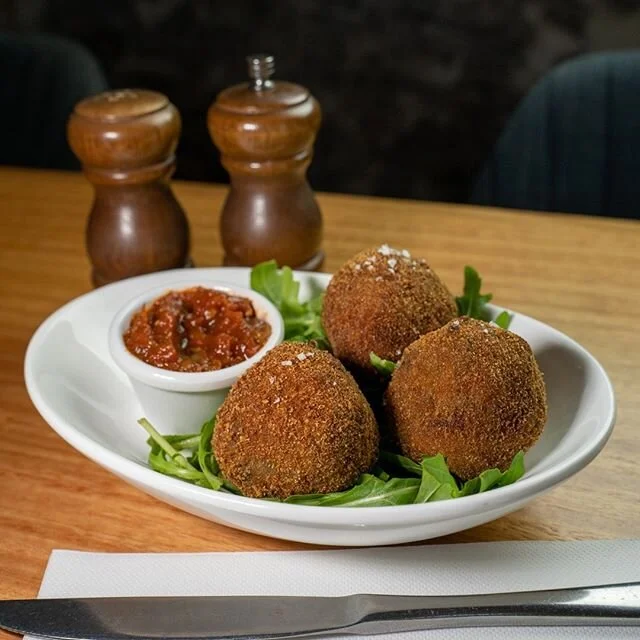 'CAUSE GOOD THINGS COME IN THREE 😋

Our Arancini is basically a ball full of AMAZING flavours 😉 What's in it? Our Arancini is filled with mushroom, three cheeses &amp; truffle oil, and is served with a chilli relish. 
Order for delivery/pickup on UberEats or by calling us directly on (03) 9793 2133 (*free delivery orders for orders of $100 or above).⁣⁣⁣ #melbournefoodiespots #melbournefoodiehub #topfoodmelbourne #dandenong #noblepark #keysborough #eatsmelbourne #melbournefoodies #melbournefoodscene #melbournefoodiefinds #melbournefoodporn #melbourneburgers #melbournelunch #melbournefoodblogger #zomatoaus #melbournebrunch #melbournelife #melbournecafes #eatsmelbourne #melbournebrunch #melbournefoods #topfoodmelbourne