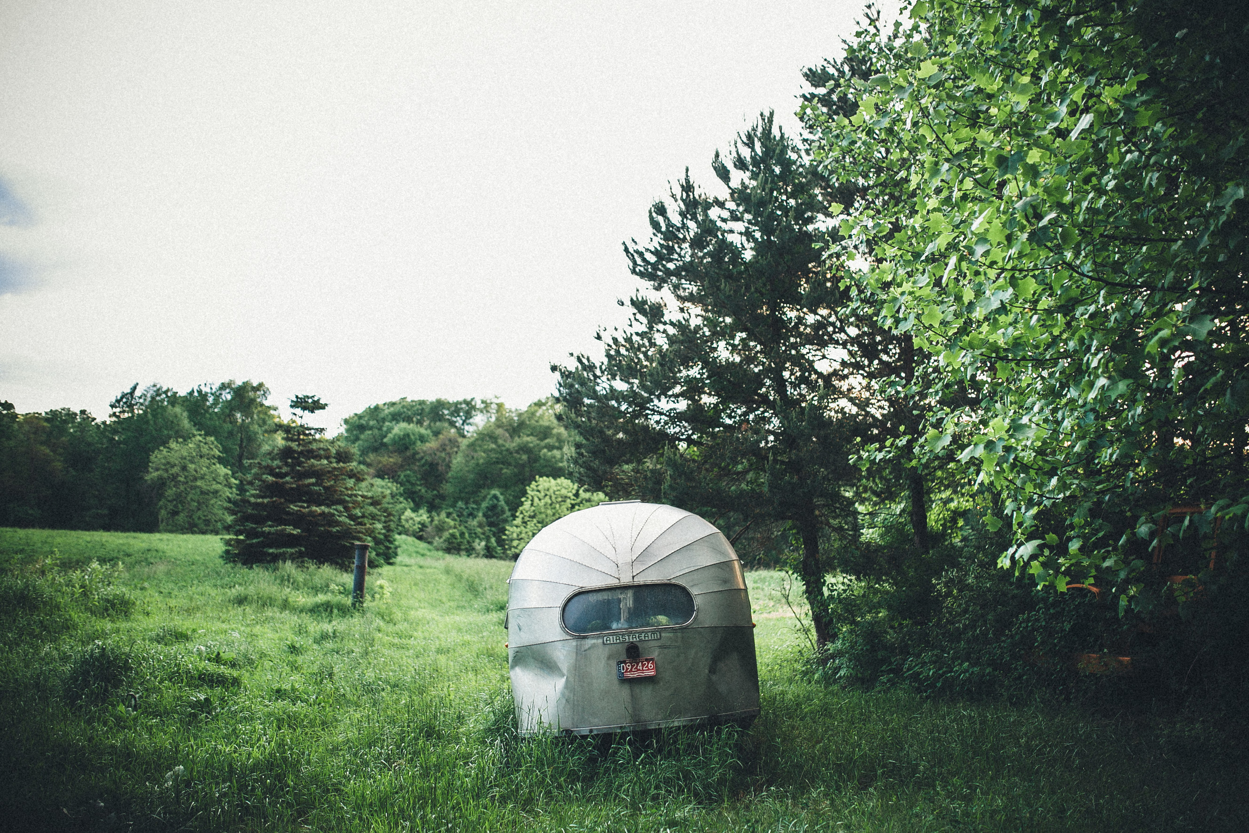 abandoned-airstream-3603.jpg