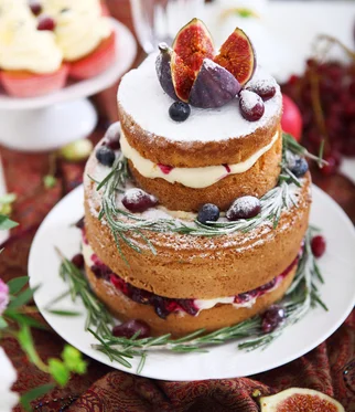 stockfresh_4785598_dessert-table-for-a-wedding-cake-cupcakes-sweetness-fruits-a_sizeXS_23bd4f.jpg