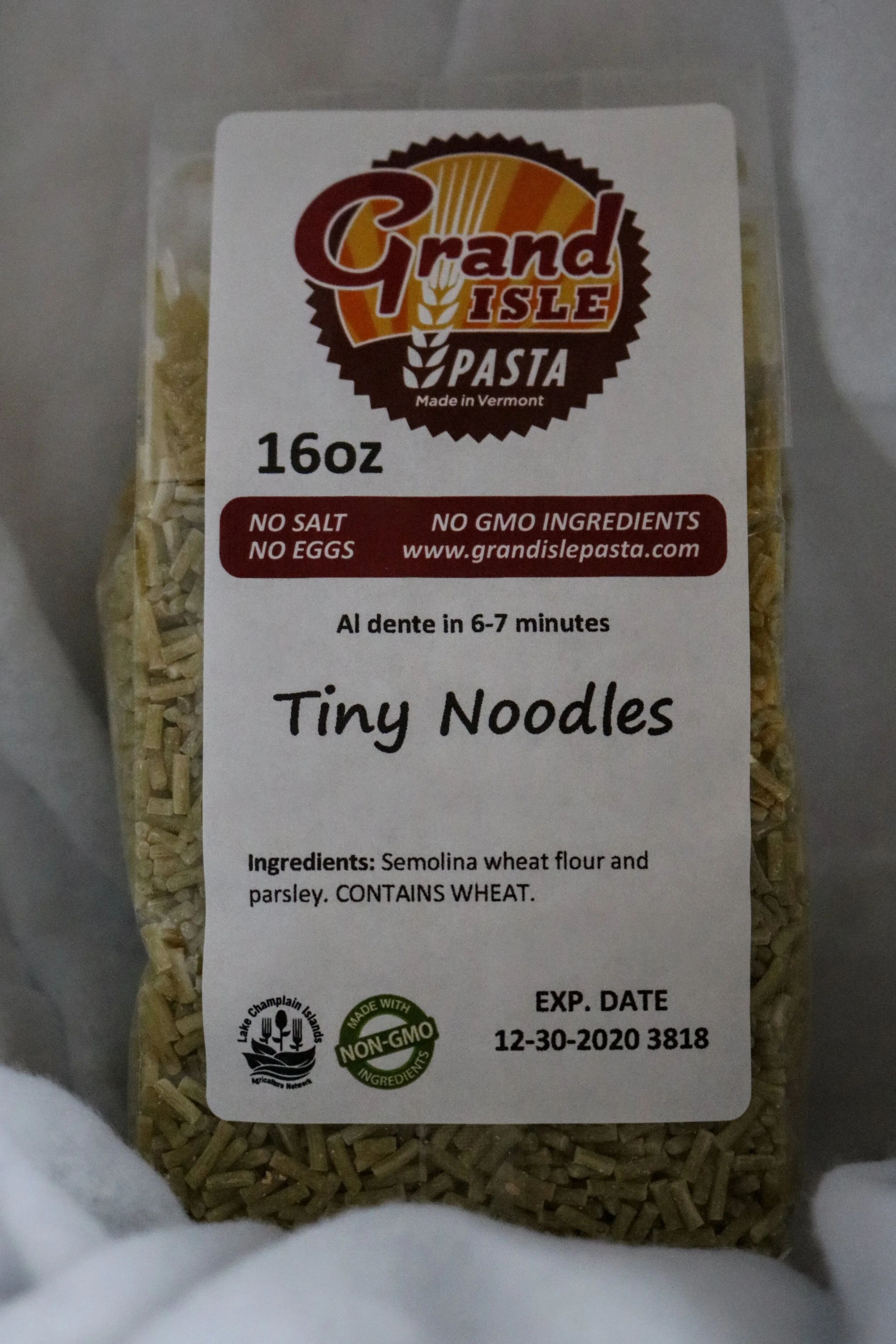 tiny_noodles.JPG