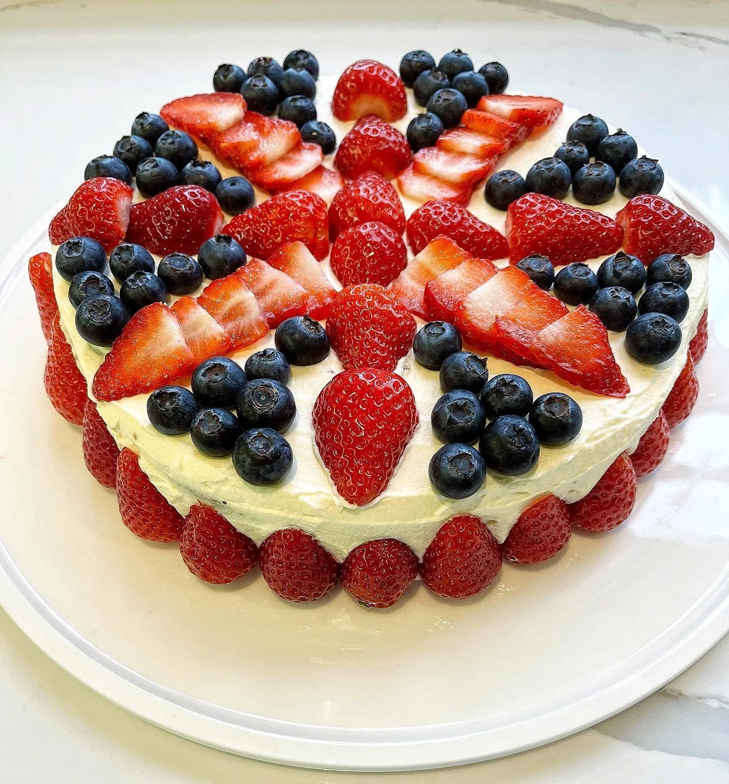 In honour of the elder 
&bull;
Elderflower, lemon and almond cake
Congratulations Ma&rsquo;am. One of this summer&rsquo;s highlights has to be the platinum jubilee. My family were treated to this elderflower and lemon cake with its celebratory flag t