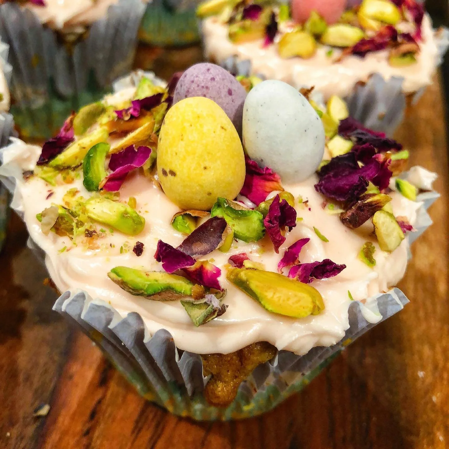 Easter
&bull;
Wishing you all a happy, healthy and peaceful Easter. There is sunshine just around the corner. 🌼