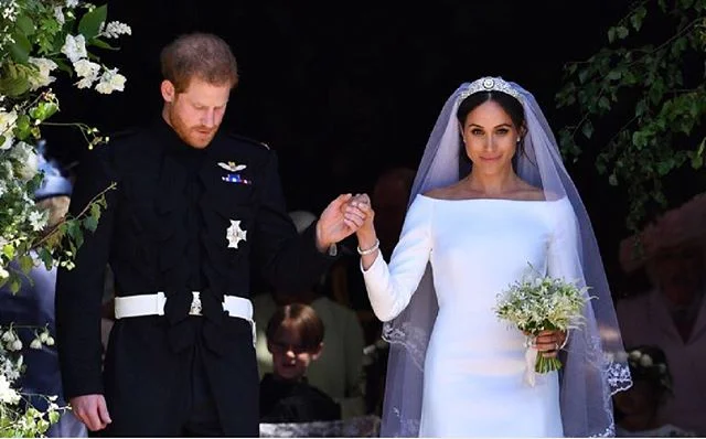 There's nothing like a Royal Wedding! Congratulations to the happy couple 💍🤴🏼👰🏽❤️ #royalwedding #springwedding #meghanmarkle #princeharry #weddingday
