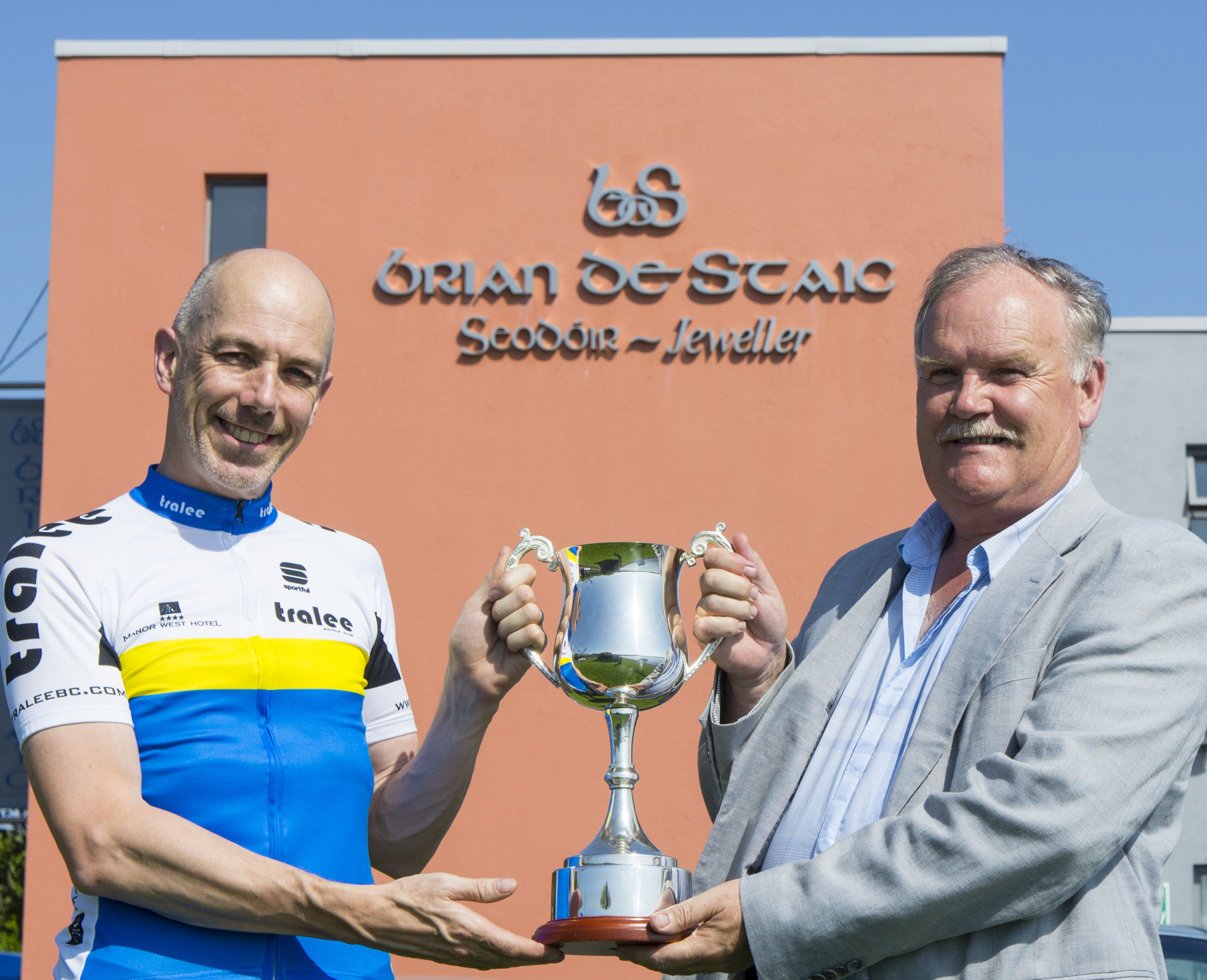 Tralee Manor West BC Chairman Barry Murphy and Brian De Staic with the Michael De Staic Memorial Cup