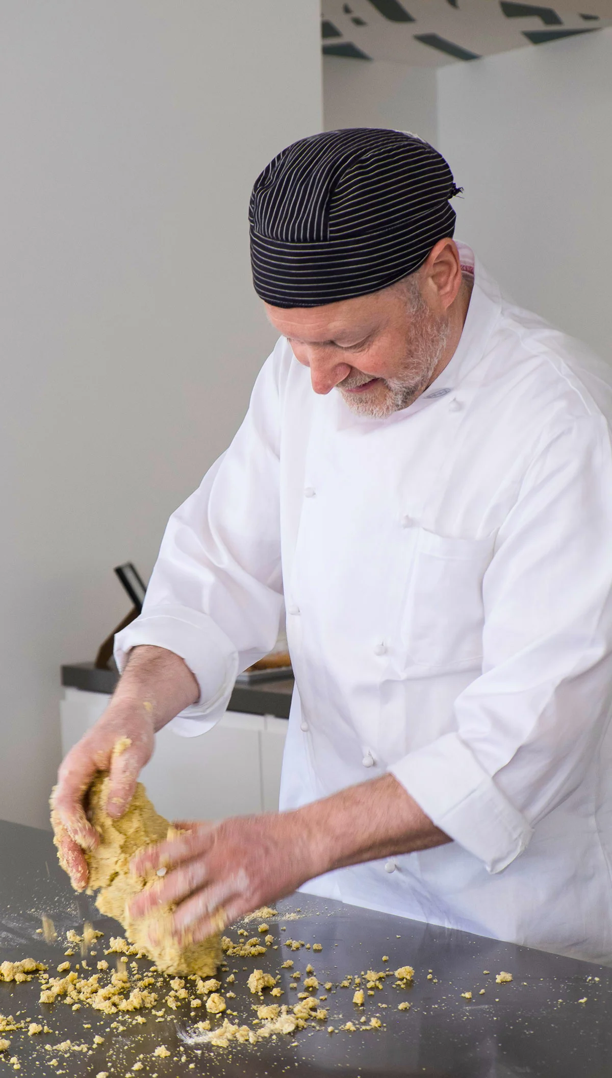 cooking-cookies.jpg