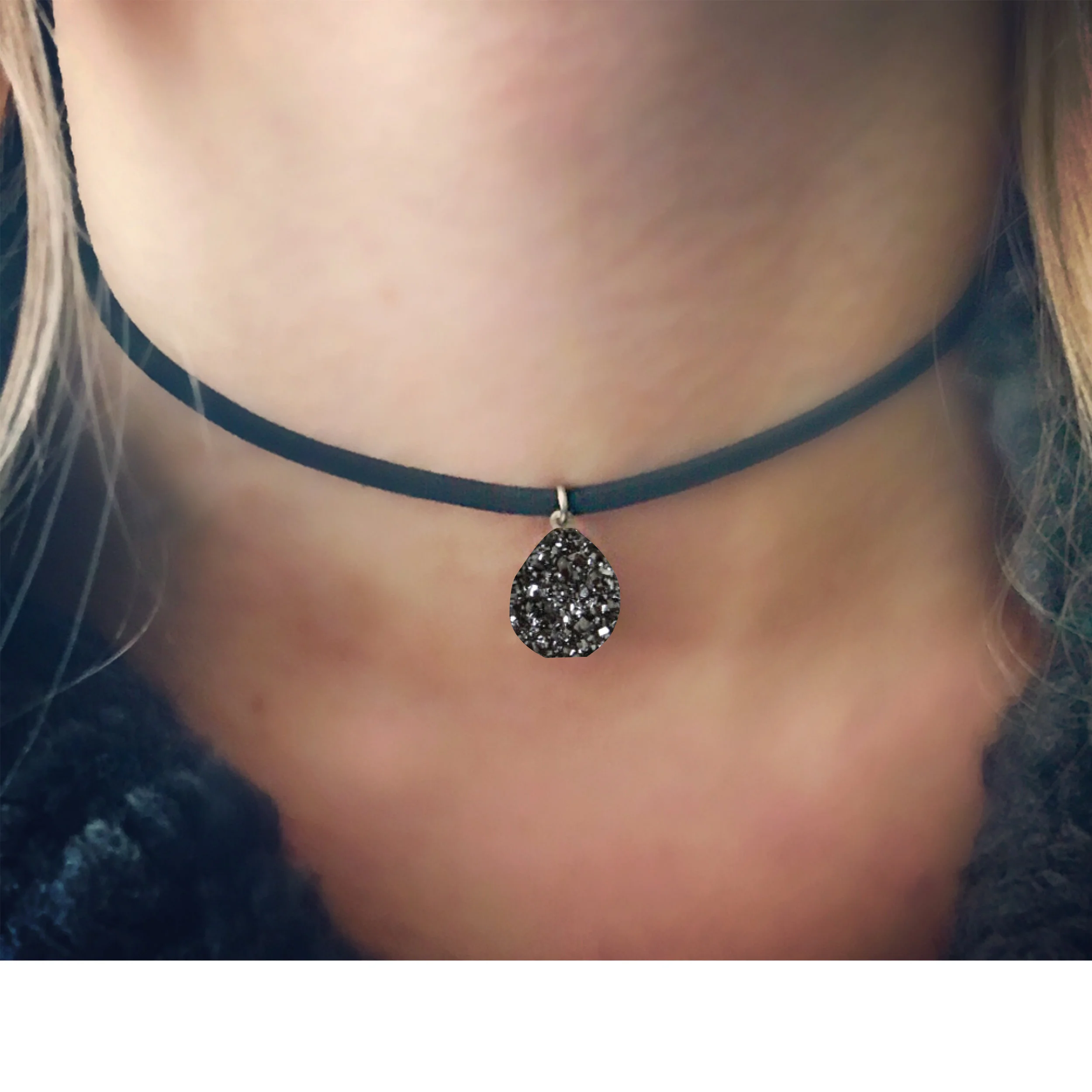 Black Short Dainty Druzy